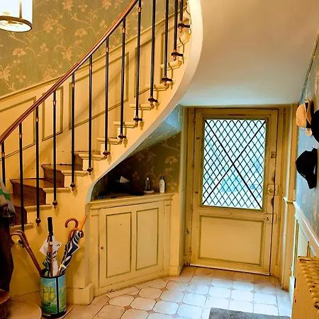Ubytování v soukromí Chambres D'hotes Dans Maison De Maitre Du 18e Siecle *